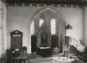 Kirche, Blick zum Altar, vor 22.03.1943 (Die Kirche wurde am 22.03.1943 zerstört.)