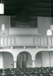 Kirche, Blick zur Orgel, nach 1975