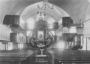 Kirche, Blick zum Altar, 1948