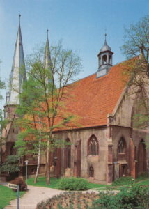 Kirche, Ansicht von Südosten, Foto als Postkarte