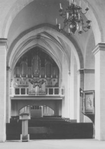 Kirche, Blick zur Orgel, Foto: Ernst Witt, Hannover, September 1965