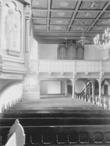 Kirche, Blick zur Orgel, 1953