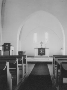 Kirche, Blick zum Altar, Foto: Ernst Witt, Hannover, September 1961
