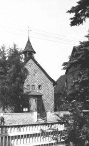 Kirche, Außenansicht, um 1960