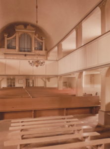 Kirche, Blick zur Orgel, Foto: Ernst Witt, Hannover, Juni 1951