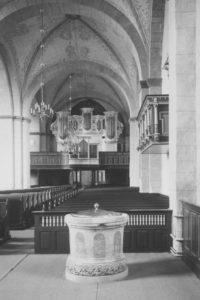 Kirche, Blick zur Orgel, Foto: Ernst Witt, Hannover, Oktober 1956