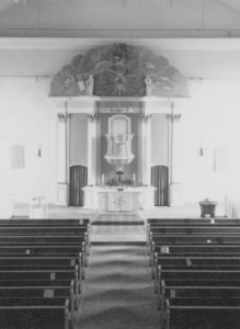 Kirche, Blick zum Altar, Foto: Ernst Witt, Hannover, März 1961