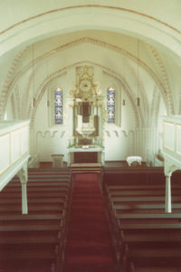 Kirche, Blick zum Altar, Foto: Ernst Witt, Hannover, Juli 1964