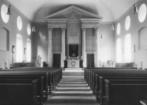 Kirche, Blick zum Altar, Foto: Ernst-Witt, Hannover, 1954