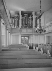 neue Kirche, Blick zur Orgel, Foto: Ernst Witt, Hannover, Mai 1960