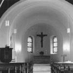 Kirche, Blick zum Altar, nach 1970