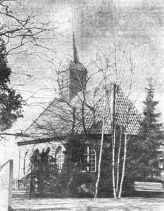 Kirche, Ansicht von Südosten, Zeitungsfoto