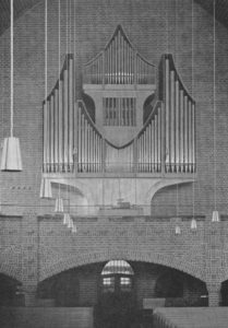 Kirche, Blick zur Orgel, um 1975