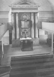 Kirche, Blick zum Altar, 1949