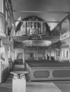 Kirche, Blick zur Orgel, Foto: Ernst Witt, Hannover, September 1955