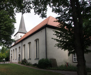 Kirche, Blick von Südwesten, 2020, Foto: Wolfram Kändler, CC BY-SA 3.0 de