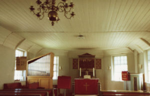 Kirche, Blick zum Altar und zur Orgel, nach 1961