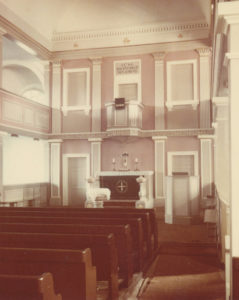 Kirche, Blick zum Altar, Foto: Ernst Witt, Hannover, 1954