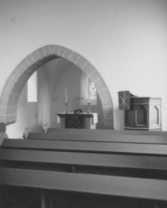 Kirche, Blick zum Altar, Foto: Ernst Witt, Hannover, 1957