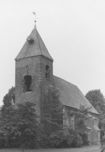 Kirche, Ansicht von Südwesten, Foto: P. Greve, Jöllenbeck, 1979