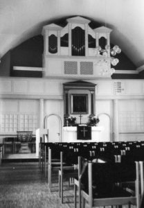 Kirche, Blick zum Altar und zur Orgel, nach 1978