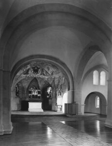 Kirche, Blick zum Altar, um 1960/61