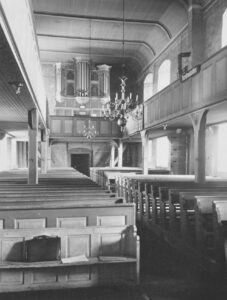 Kirche, Blick zur Orgel, vor 1955
