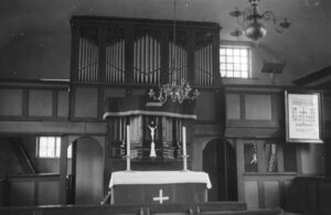 Kapelle, Blick zum Altar und zur Orgel, vor 1972