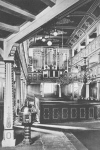 Kirche, Blick zur Orgel, nach 1913