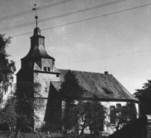 Kirche Nienstedt, Ansicht von Südwesten, 1950