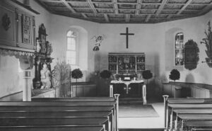 Kirche, Blick zum Altar, 1930
