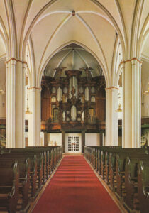 Kirche, Blick zur Orgel, Postkarte