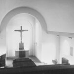 Kirche, Blick zum Altar (von der Empore aus), Foto: Ernst Witt, Hannover, Juli 1956
