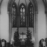 Kirche, Blick zum Altar (von der Empore aus), um 1960