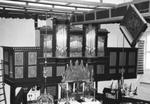 Altar und Orgel, 1974