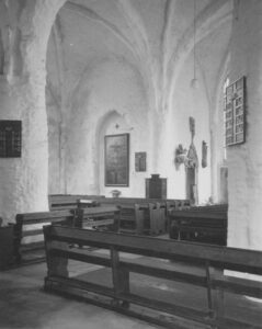 Kirche, Innenansicht, Foto: Ernst-Witt, Hannover, September 1951