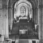Kirche, Blick in den Chorraum, vor 1964