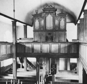 Kirche, Blick zur Orgel, 1953