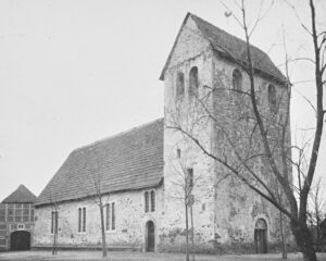 Kirche, Ansicht von Nordwesten