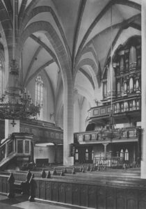 Kirche, Blick zur Orgel, vor 1972