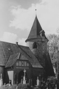 Kirche Hollern, Ansicht von Nordosten, Teilansicht, 1949