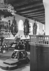 Kirche, Blick zur Orgel, Foto: Ernst Witt, Hannover, 1959