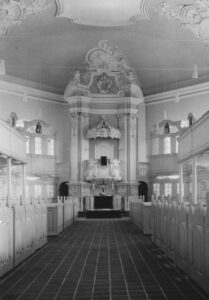 Kirche, Blick zum Altar, Foto: Ernst Witt, Hannover, 1967