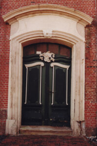 Kirche, Portal, April 1983