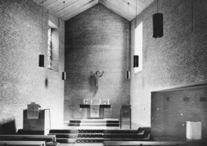 Kirche, Blick zum Altar, vor 1988