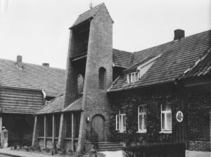 Kirche, Außenansicht, 1955