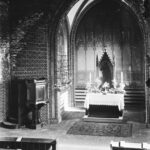 Kirche, Blick in den Altarraum, 1935