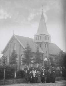 Kirche, Außenansicht, nach 1911