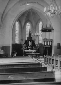 Nikolaikirche, Blick zum Altar, vor 1956