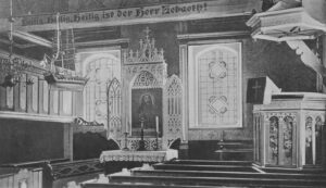 Alte Kirche, Blick zum Altar, Postkarte, vor 1963